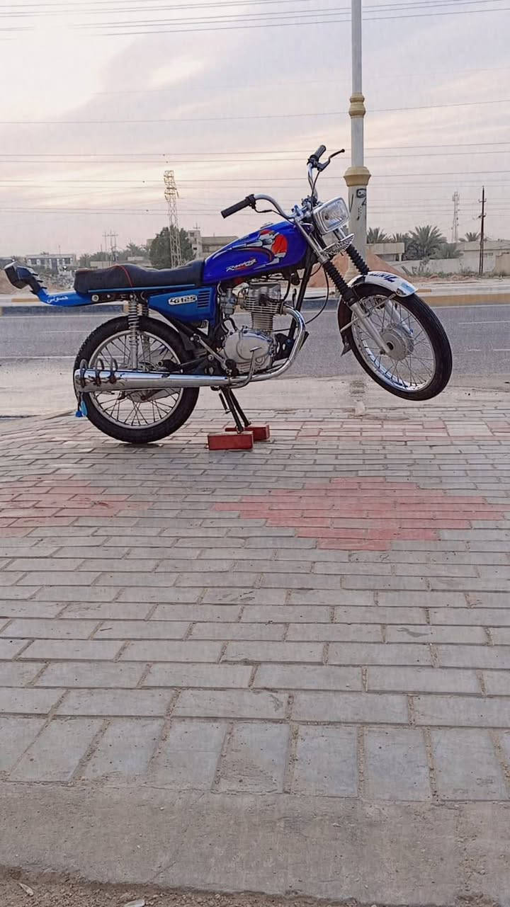 السلام عليكم دراجه لبيع كلك المكان كربلاء الحر السعر 450وبيهات مجال الرقم ***********
