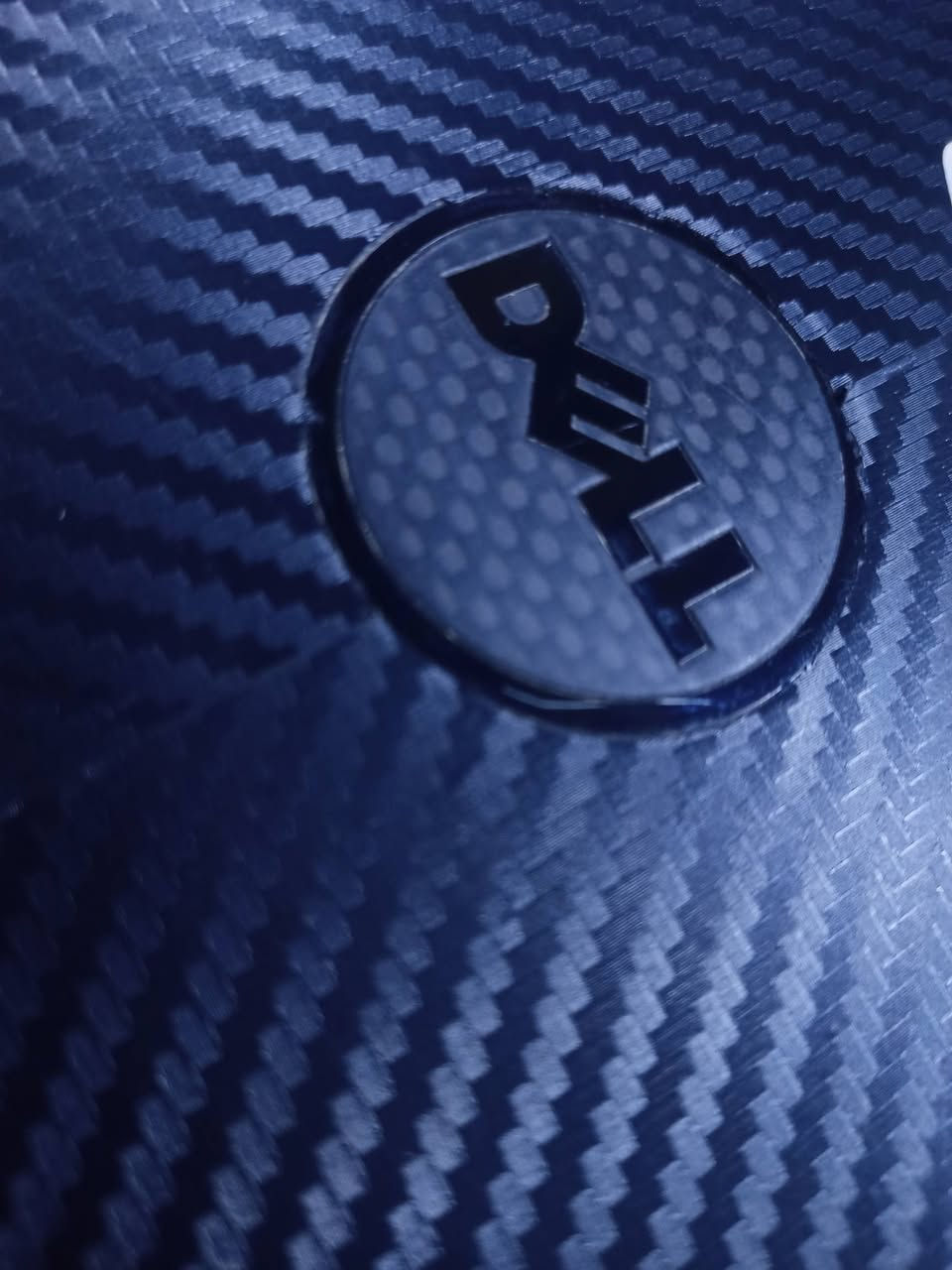 السلام عليكم 
ديل برسشن 7520(وحش الألعاب و البرامج الثقيله)
لمس 
Core i7 HQ🔥
نضام ويندوز 11 pro
رام داخلي 8GB
رام خارجي منفصل 4GB
الرام الكلي 16GB🔥
سعه تخزين 256GB
كيبورد عربي انكليزي ضوئـــي 

مراوس ب ايباد 11 برو فقــط 
للتواصل واتس اب فقط 
***********
