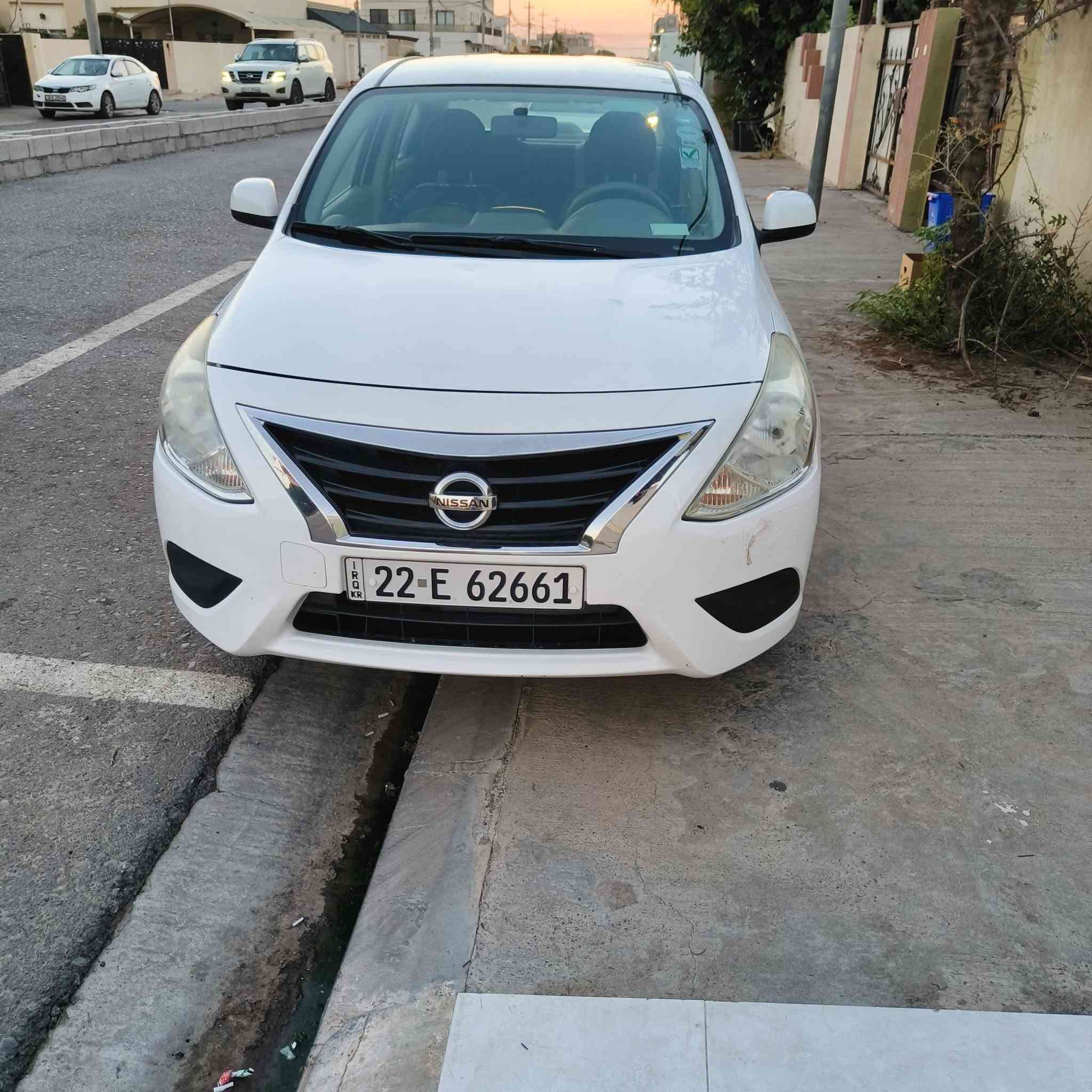 السلام عليكم،، صني هندي موديل ماشية 2020
ماشية 120000 كير و محرك بشرط تايرات جديدة حجم 15 شاشة و كاميرة خلفية،، رقم أربيل 
العنوان اربيل 
للأستفسار  ***********
