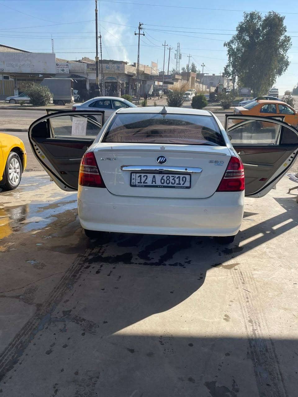 السلام عليكم
ليفان موديل ١٣ بدون صبغ سلايت قفل مركزي حساسات خلفيه شاشه كار بالي سستم سماعات اصلي تبريد تدفئه

جامات كهرب لايت زنون رقم مسطره شرط التحويل سعر65 وبيها مجال

***********
