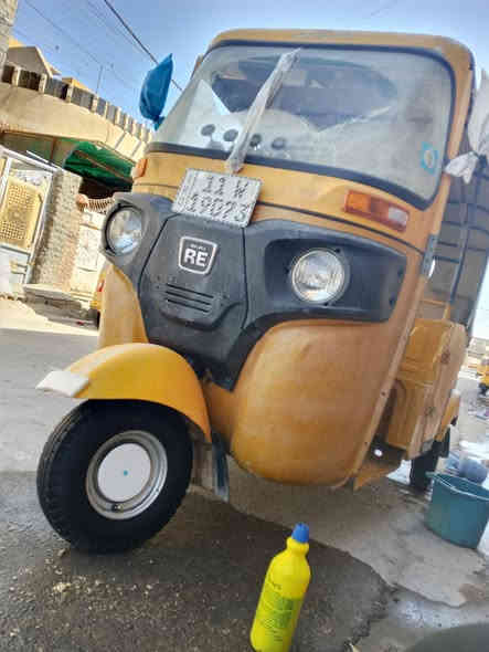 سلام عليكم لبيع تكتك مديل 21 
تكتك مكينه كير اكسن خير من الله 
رقم نكليزي بسمي مكاني بغداد حي اور 
لسعر 7 ملاين ونص رقم لهاتف ***********
