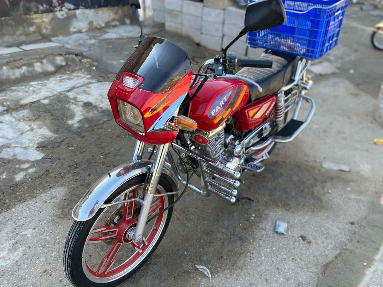 السلام عليكم بارت للبيع مديل 23 وراق اصولي جديده ما متعوبه مال جناي ما مفتوحه كهربائيات تشتغل مكاني شطره عل حولي شراي يخابر سعرهه 950 رقمي ***********
