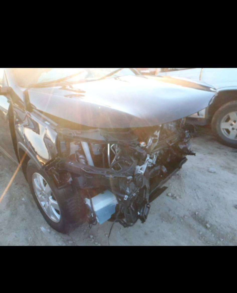 السلام عليكم اخوان
للبيع سورنتو وارد امريكي موديل 2013
رقم بغداد مشروع وطني السعر 130$
كير ومكينهgdi 24000
فتحته عمل من امريكه شغل ابلادي ثلاث طكات
اشاير با لمري فول تحكم استيرن
منضومت تبريد كله جديد ثلج
ثلاث انضمه قياده حداده نص عمر
كامره خلفيه
حساسات خلفيه 7راكب قطعتين تبريد 
حادثه جاملغ وبنيد سطحي وشويه من الساصي 
ثلاث قطع صبغ ليبل واحد بدون تبديل والتنته تعبانه 
صور الحادث بل منشور الرقم ***********العنوان بغداد حسينية الراشديه
