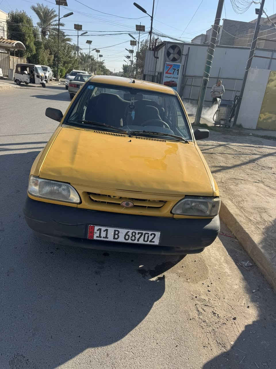 سلام عليكم مرخصة الادمن سايبا مديل 12   رقم بغداد انكليزي غرامه مصفرة بس هيئة 60 الف  كشرها شوفت عينكم نضيف نقطة خياس مابيها كير مكفول  بس بوربرن مال كلج كايم تبريد شغال بس رادلة غاز مكينة متنقص بس دخان خفيف من الصالنصة   باتري جديد سلف جديد  فيت بم البارحة بدلتة جديد بلكات جدد نورلات جدد يعني سيارة فول شلعة شواصي واحد معمر واحد مابي شي صدرها مابي شي تايرات جددد  اني ابيعلك رقم كل الي اعرفة كلتهن 
 السعر 27 او بيها مجال بغداد غزاليه الرقم ***********
