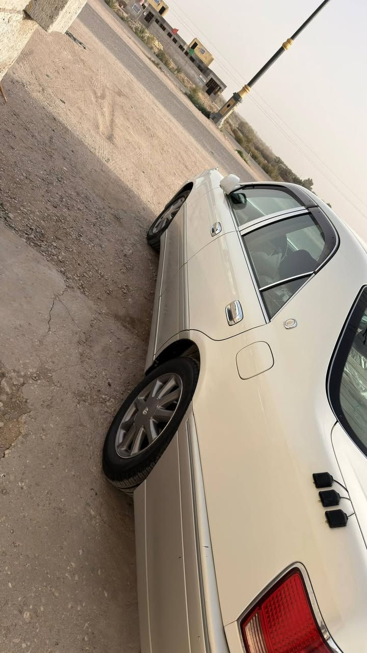 ملكه كفاله عامه خضراويه مبايعات 3 دكم ديفور الكبير شاصي 75 تخم تاير سياره جديده وجاهزه السعر 125 وبيها مجال الشراي يتصل ***********
