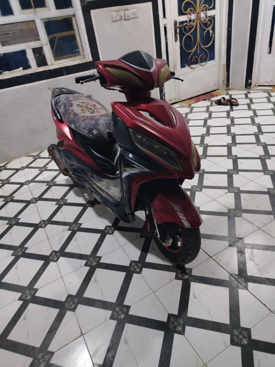 السلام عليكم دراجه للبيع سكن س موديل 20 السعر 200 وبيها مجال الاستفسار على هذا الرقم ***********
