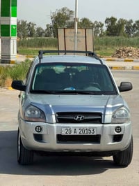 توسان ٢٠٠٩ • مكينة ٢٠٠٠ • وارد امريكي