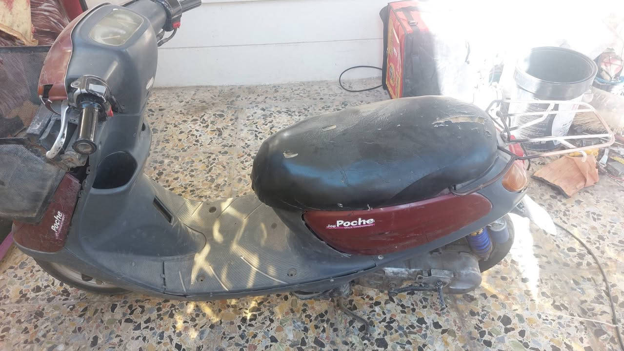 عندي دراجه كلش نظيفه نقصه بس باتري أريده ب200 وبيها مجال مكاني كربلاء حي الشهداء سيف سعد وهاذا رقمي ***********
