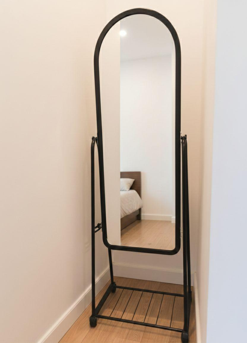 لوكر حديد مكتبي او طبي متين جدا  درجه اولى 180 الف
سرير نفر واحد حديدي متين جداً 100 الف
مرآة عمودية عملية ستاند قابلة للحركة والتحكم 25 الف النجف, العراق


**إذا كنت صاحب هذا الإعلان وتريد حذفه لأي سبب، رجاءا أرسل رسالة إلى الدعم الفني**