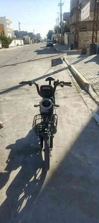 باسكل شحن للبيع موديل24 السعر 300وبيه مجال 07762380628