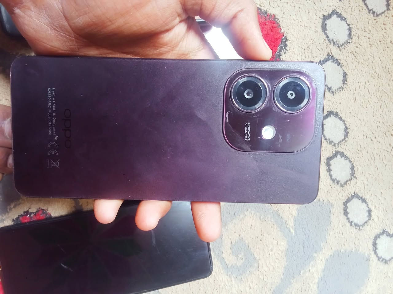 موبايل OPPO A3x للبيع
الحالة: نظيف جداً، استخدام خفيف، ما مبدل أي قطعة (أصلي بالكامل)
✨ المواصفات: شاشة كبيرة 6.67 إنچ 90Hz
بطارية قوية 5100mAh 🔋
رام 4GB 
بصمة + شريحتين + كارت ميموري
أداء ممتاز للاستعمال اليومي
💰 السعر: (150) وبية مجال بسيط
📍 الموقع: (القرنة نهر الـعز) 
📞 للتواصل: خاص أو اتصال (***********)
لايوجد واتساب
