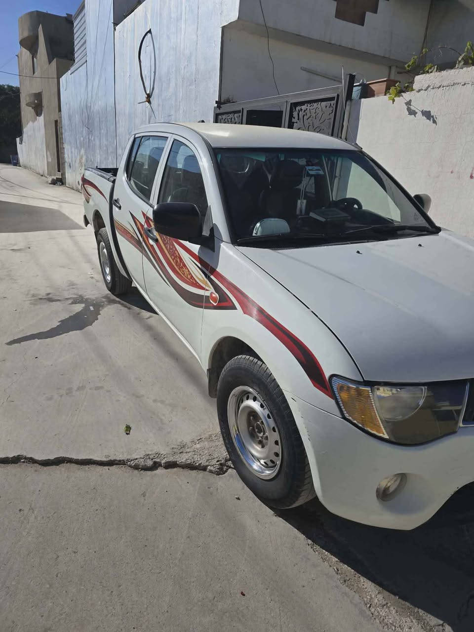 مواصفات السيارة فول عادي موديل 2008 بإسمي رقم ألماني سليمانية وعند بطاقة بنزين  وضررها كما مؤشرة في صورة كركوك, العراق


**إذا كنت صاحب هذا الإعلان وتريد حذفه لأي سبب، رجاءا أرسل رسالة إلى الدعم الفني**