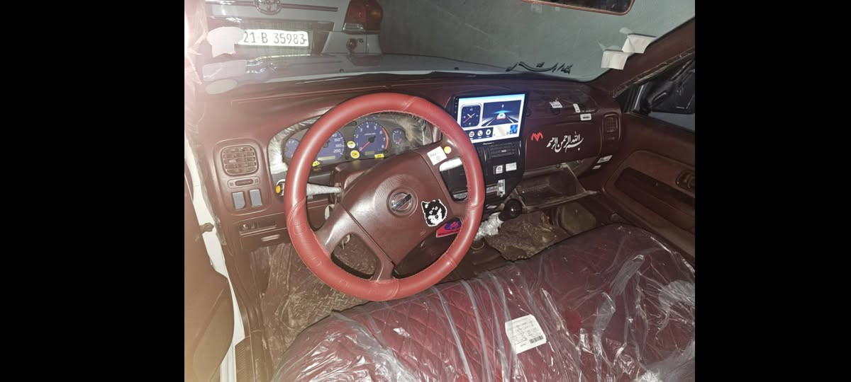 نیسان مۆدیل ٢٠١١ یابانی سویچ کۆنترۆڵ بێ سارد بێ بۆیاخ چوارتایەئ لۆکی لە ژێرایایە گێڕومەکینەی نەکراوەتەوە زۆر توندو تۆڵ بێ مەسرەفە ماڵی دۆستە  سەنەوی تازە بەسەر چوە سۆنەری دانراوە
 نرخ ١٤٨ گەڵا کەمیك معامەلە 
شوین سیدسادق 

***********
*********** السليمانية, العراق
