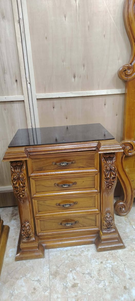 لبيع غرفة نوم مستعمله واتساب ***********
