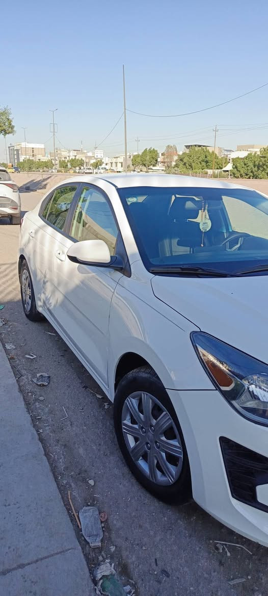 السلام عليكم
كيا ريو 2022 وارد امريكي ماشية 46 الف حادثه جاملغ امامي وراجع بارد  ودعامية أمامية وبيه صبغ بهلال الجاملغ الخلفي فقط السيارة جديدة ومابيه اي نقص السعر 118$ مكان السيارة حي الإعلام 
للاستفسار الاتصال ***********
