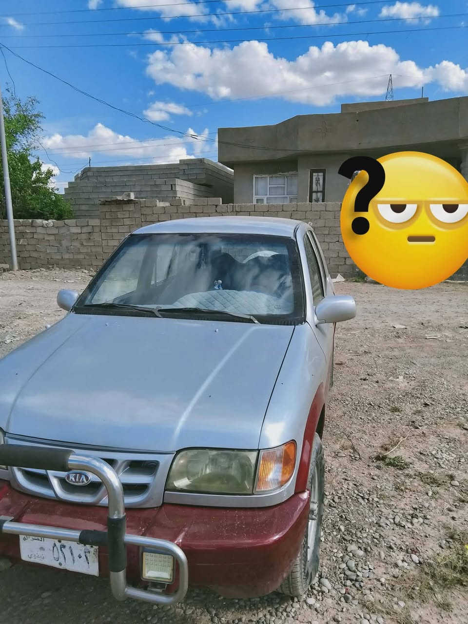 كيا سبورتج موديل 2000 على وضع الشركه سياره صبغ عام بس رش  تخم تاير 5 جديد تبريد عالسويج سياره ماتصرف عليه ربع السعر 40 وبيه مجال الشراي يجي خاص او يتصل *********** مكان السياره كركوك
