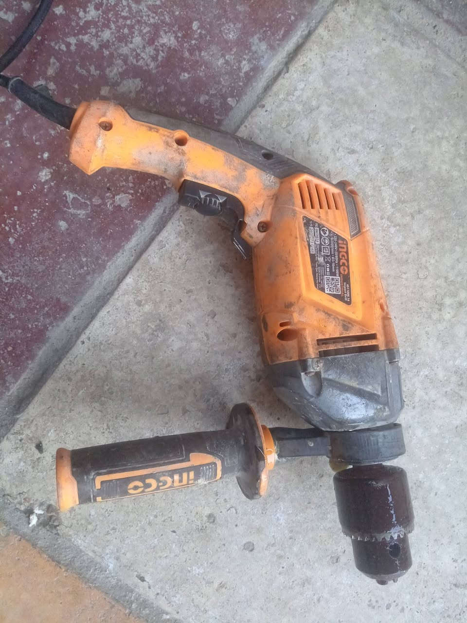 كوسرة حجم صغير نظيفه باركسايد ألماني درين فتح وشد عدد اثنين السعر 45 الف القاسم ***********
