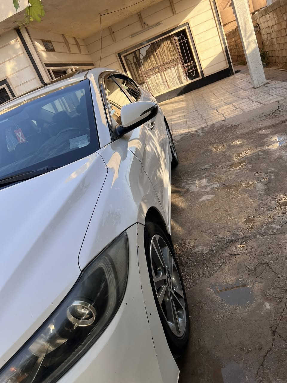 السلام عليكم 

للبيع النترا موديل 2017 خليجي وراد ايراني vip
فول مواصفات 
ماشية 120km
محرك 2000 دوش 
السونار مرفق مع الصور 
السعر 140$ وبيها مجال 
مكان السيارة بغداد اليوسفية 
***********

‭0771 931 8408
