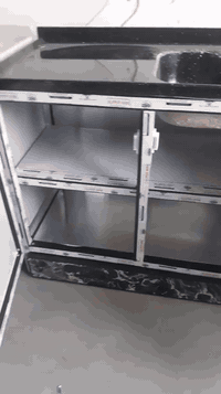 السلام عليكم 
سنك تفصال درجه اولى مرمر جديد نظيف للبيع 
سعره 135 الف وبيه مجال 
العنوان الكرمه شارع الهيبيه قرب معهد الحكمه
الشراي يتصل على هذا الرقم 
‎0781 245 6724
***********
