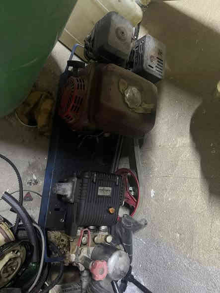 ماطورات غسل 2شغالات وتانكي 500 لتر للبيع ب200 ألف وبيهن مجال مكاني بغداد الشعب ***********
