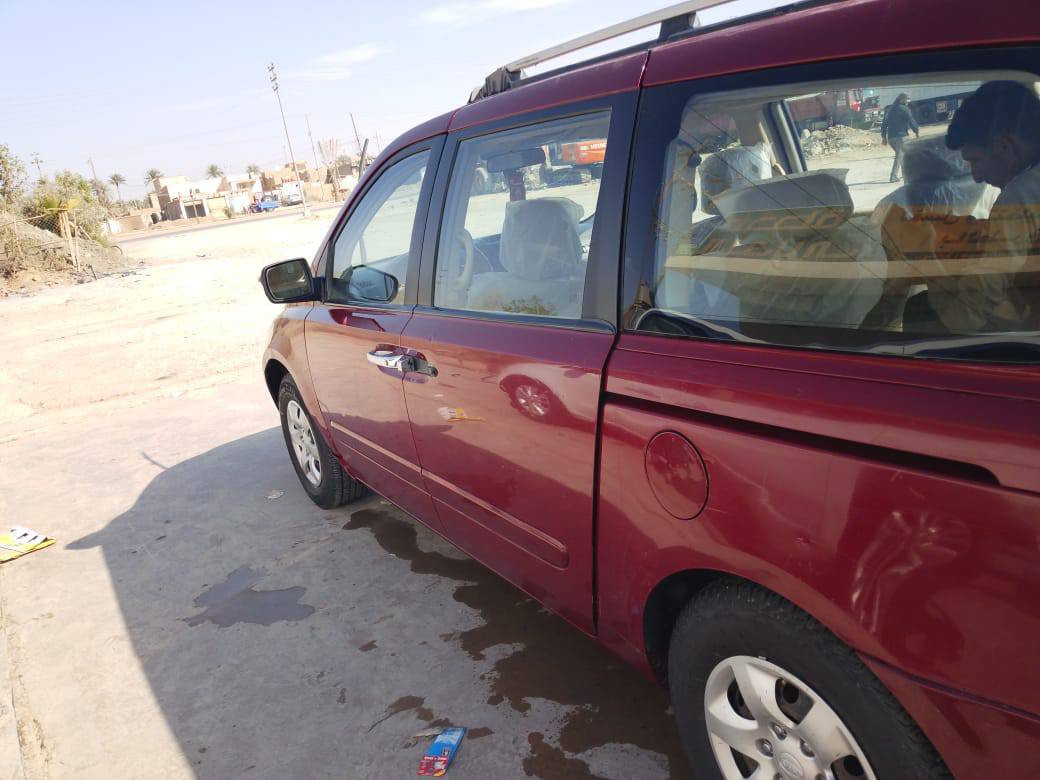 السلام عليكم سيدونا 2007 للبيع السياره الجديده ضربتها شاملغ خلفي سياره جديده بيع مستعل السعر 110 وبيها مجال رغم بغداد تبريد ثلج تخم تاير حداديه كله جديد المكان ديوانيه  الشرقي رقم التليفون ***********
