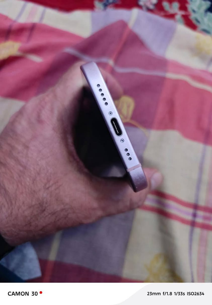 ***********
ايفون 15برو ماكس256 بطاريه100 ايسم شريحه الكترونيه تكدر تخلي بي لحد 8 خطوط بدون  ملحقات الجهاز مستبدل من شركه ابل للبيع فقط وتر بروف وعالفحص سعره  مليون  و50 الف مكاني بغداد تقاطع النهروان ومستعجل عالبيع الشراي يتصل او يجي خاص
