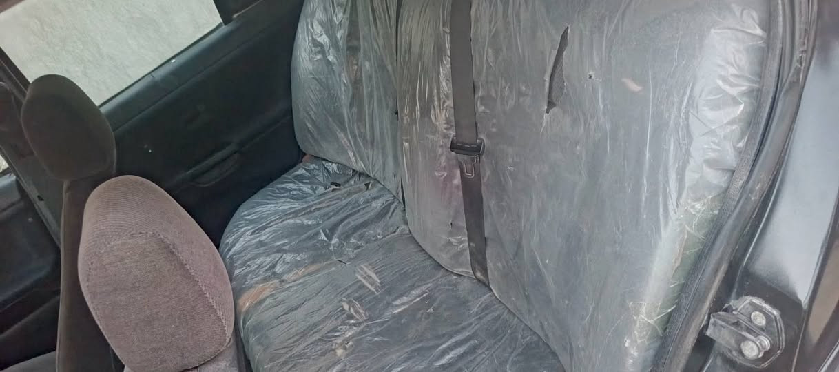 السلام عليكم e36 رقم بغداد انكليزي بأسمي موديل 91 سنويه لحد شهر ال11 نهايته ياله تسقط مكينه 28مسكر تك فانوس كير اوتو مكينه وكير وتخم تاير كفاله المكينه قبل شهر شديتها حداديه الاماميه نضيفه بنسبه 80% الحداديه الخلفيه جديده كهربائيات كلها شغاله دعاميات m  ودوس الجانبيه m  ويل 17 هامان 
شعله ومعدل تشك الكاع بيها طخه بلدور الخلفي مثل ماموضح بلصوره صبغ عام جماليه كفاله من شواصي وقواعد دبلات نقص تبريد فقط السعر 45وبيها مجال قليل مكاني بابل حي الجزائر ***********
