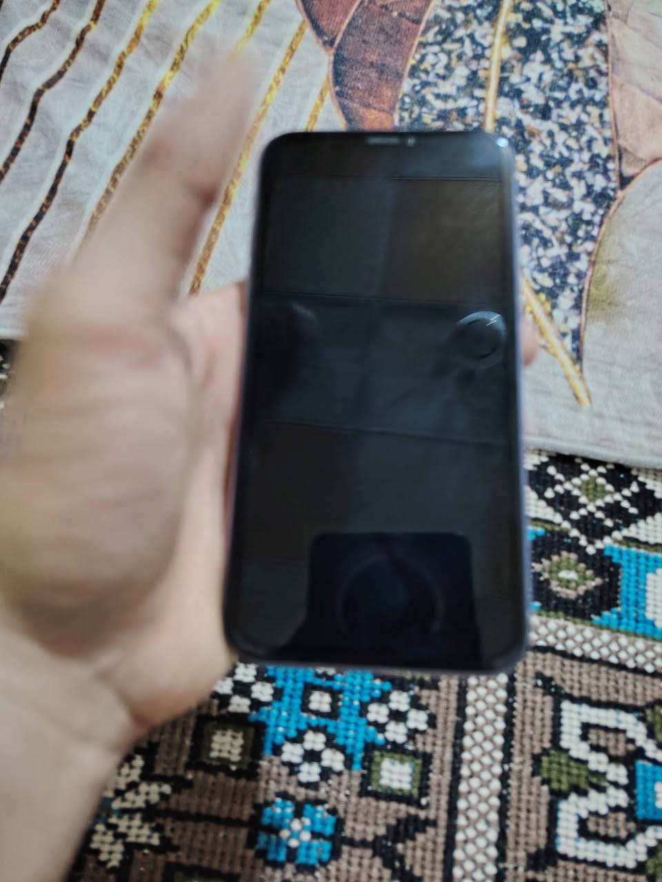 11برو عادي ذاكره 128 نضيف كلش مبدل فقط بطاريه 100 225مثل ما وضح زلغ ما بي ***********
