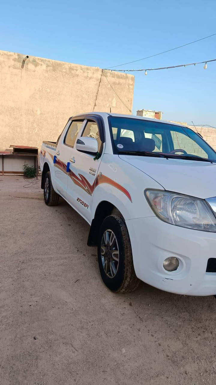 للبيع بيكم فلاونزه اوتماتيك موديل 2011 السعر 175وبيه مجال للاستفسار ***********
