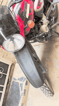 للبيع بوكسر موديل 23 🏍️، ماشية 30 ألف كيلو متر، مرقمة وكاملة باسمي. الدراجة بحالة ممتازة وما بيها أي نقص، وشغالة مثل الورد 🌸. ما اشتغلت بيها دليفري ولا تعبانه دراجه أبدًا، وجاهزة للاستخدام الفوري 🚀. البيع بشرط التحويل الفوري، وما أقبل وكالة 🚫تجي و تشوفها واحلى من صور لايت زنون اصلى ابيض و دهن لكيمولي و بانزين محسن . للاستفسار، اتصل على الرقم: *********** 📞. #دراجة #بوكسر #بيع #نقل #استخدام #زنون #دهن #بنزين #اتصال
