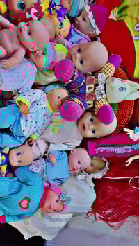 ٢٥ قطعة • ٣ باربي هدية • مع التوصيل