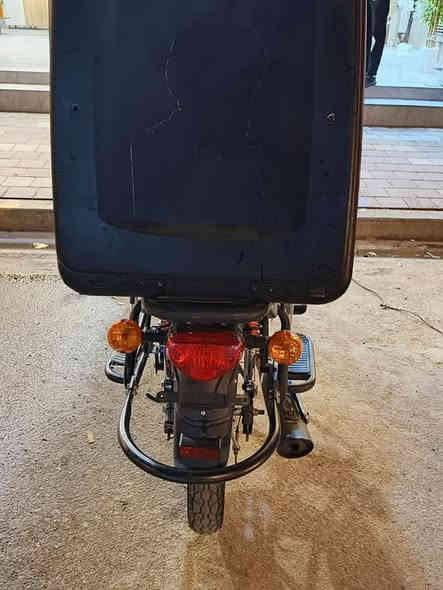 دايون موديل٢٣ مرقم كربلاء مكفوله كفاله عامه كفاله مداور سعرها مليونين و٢٥٠ الف وبيها مجال لشراي دراجه نظيفه ومعتني بيها
*********** النجف
