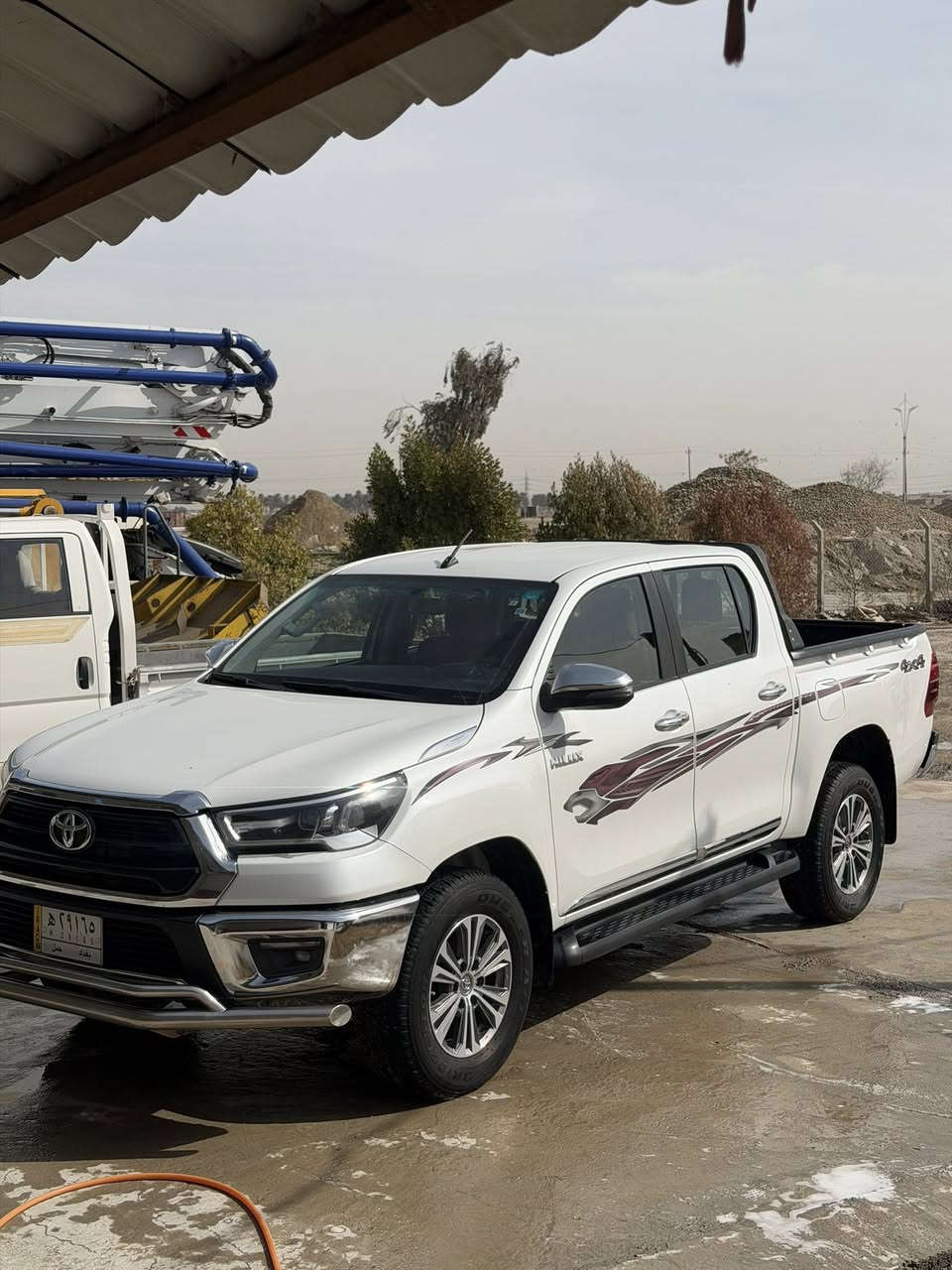 السلام عليكم للبيع هايلوكس
موديل 2023
 رقم بغداد 
الضرر طختين بارد مثل مامأشر بلصور وموجود سونار يوضح البارد العداد 160،000 
التحويل ثاني يوم 
السعر 315 
للأستفسار : ***********
