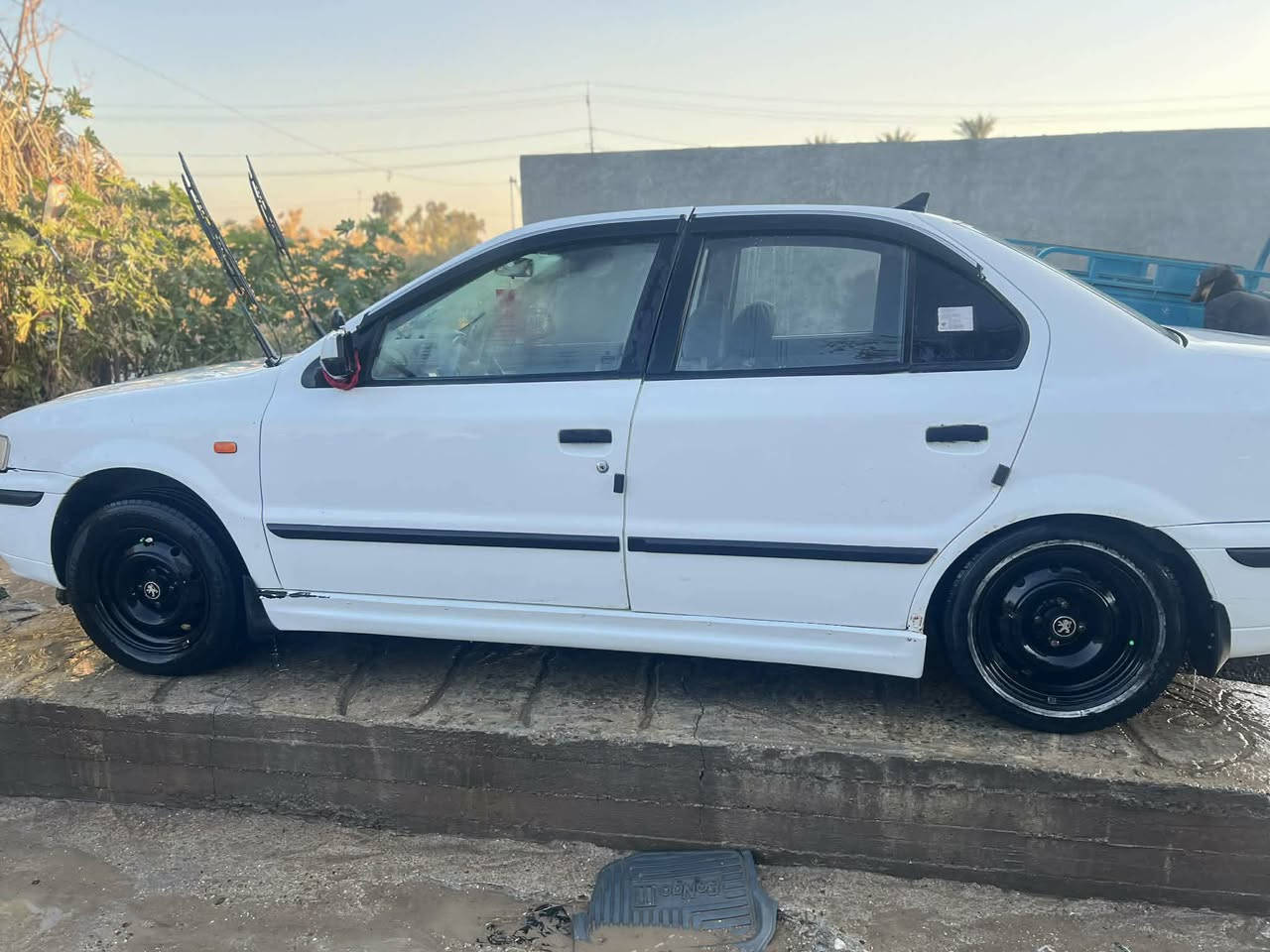 11سمند لبيع بسمي سياره حلوه ونضيفه 40وبيه مجال مكاني بابل رقم ***********
