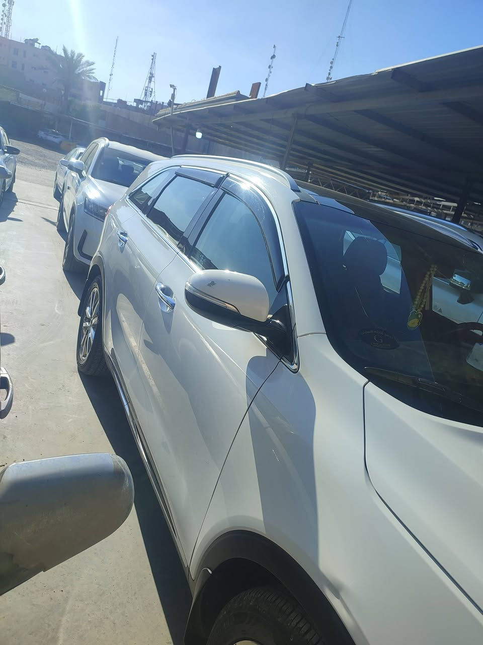 كيه سورنتو 17ماشيه 90الف كفاله عامه رقم بغداد فول موصفات بانو راما مكينه 3500,,7راكب تنين بصمه مري شفط مكاني بابل.. للتواصل. م. ***********
