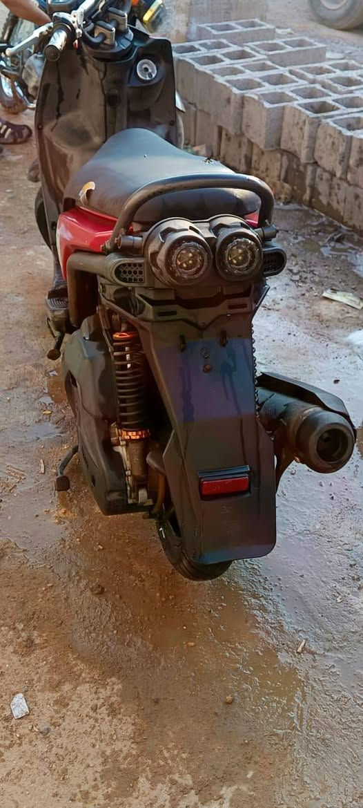 السلام عليكم سكنس جبلي للبيع موديل 2010
دراجه نازله رمبه  صارلها 3 اشهر كهربائيات  شغله  كلها عنواني بغداد زعفرانيه سعر خاص  او الاتصال على رقم هاتف /***********
