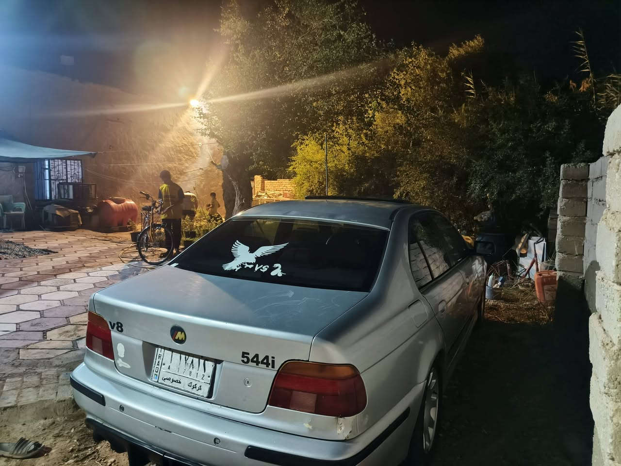 سلام عليكم للبيع او  ترهم امراوس
بي ام مديل 2000 صقر تخم تاير جديد تخم ويلات جدد السياره مانقصهة شي حداديه جديده جام كهربائي فتحه سقف محركهة 8V داخل جلد اسود بعده بل جيس السياره رقمهة كركوك باقي عله دفع الكمرك السياره جاهزه من الاخير 
السعر 65 قفل
الرقم الاستفسار ***********

