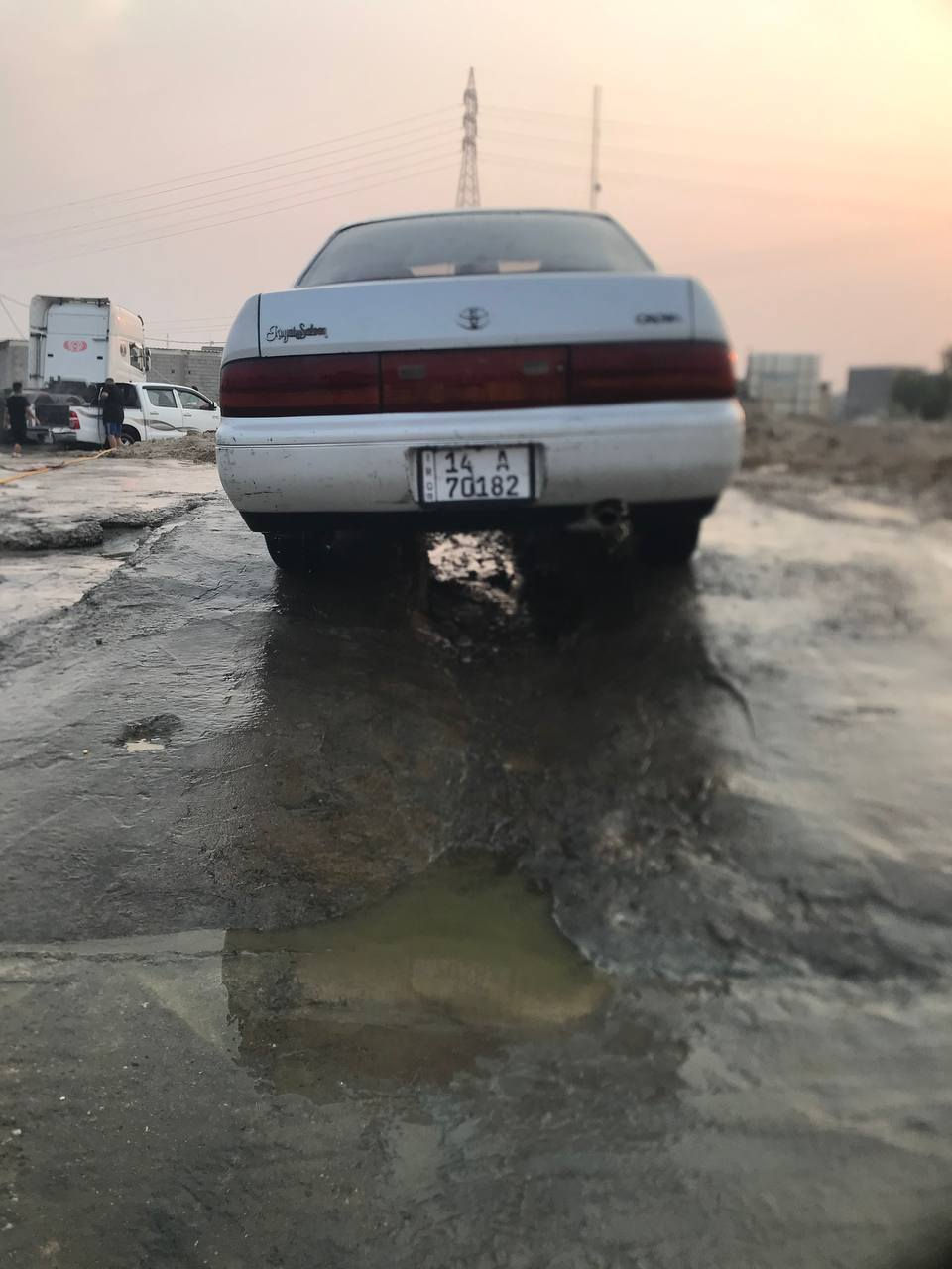 السلام عليكم بطة متصل مكينة كير جدد تخم تاير حدادة كاملة تبريد ثلج سيارة جاهزة ما ناقصها شي 68وبيها مجال قليل مكاني البصرة القرنة مو شراي لا تتصل ***********
