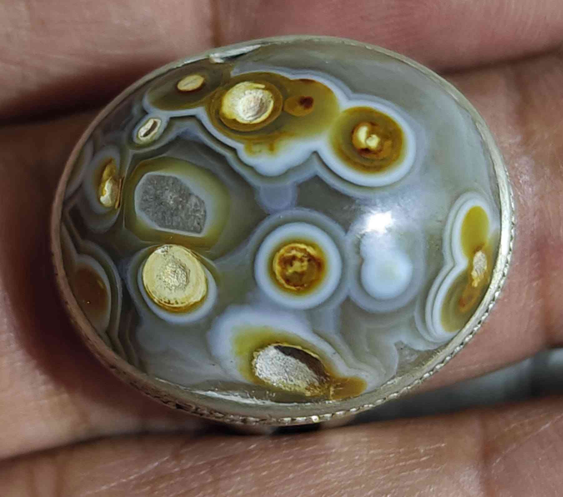 2 محابس داودي فضه
سعر الخاتم 65 الف توصيل موجود لكل مكان أي استفسار مراسله على الخاص


**إذا كنت صاحب هذا الإعلان وتريد حذفه لأي سبب، رجاءا أرسل رسالة إلى الدعم الفني**