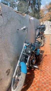 هارلي ستد 400cc  مكينة مكفولة ممفتوحة بيهة تلحيضات بسيطة سعرهة مليون و...
