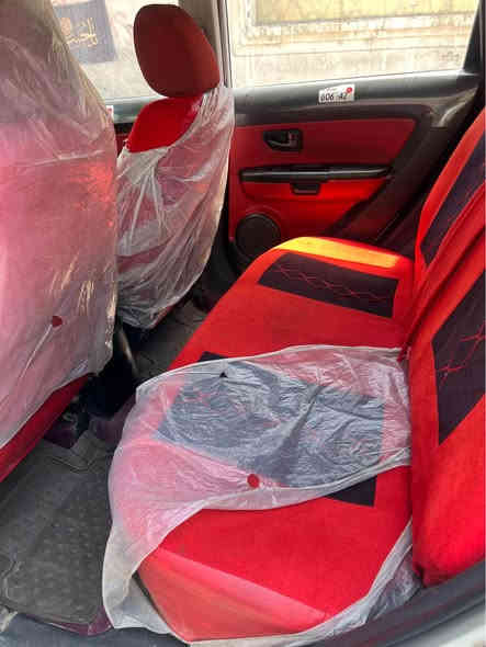 السلام عليكم اخوان كيا صول 2011 خليجي محرك 1.6 دوش ييها صبغ بنيد و جاملغ أيمن بدون اي داخل و ايضا الداير مال الجاملغ الخلفي وأشويه من الباب ، عندي وكاله عامه بيها و الكردي ايضا موجود اتصلت بيه عنده علم ، السعر 90 و بيها مجال بسيط ، او مراوس بصول احدث ،، مكان بغداد حي الجهـاد 
هـ *********** بغداد
