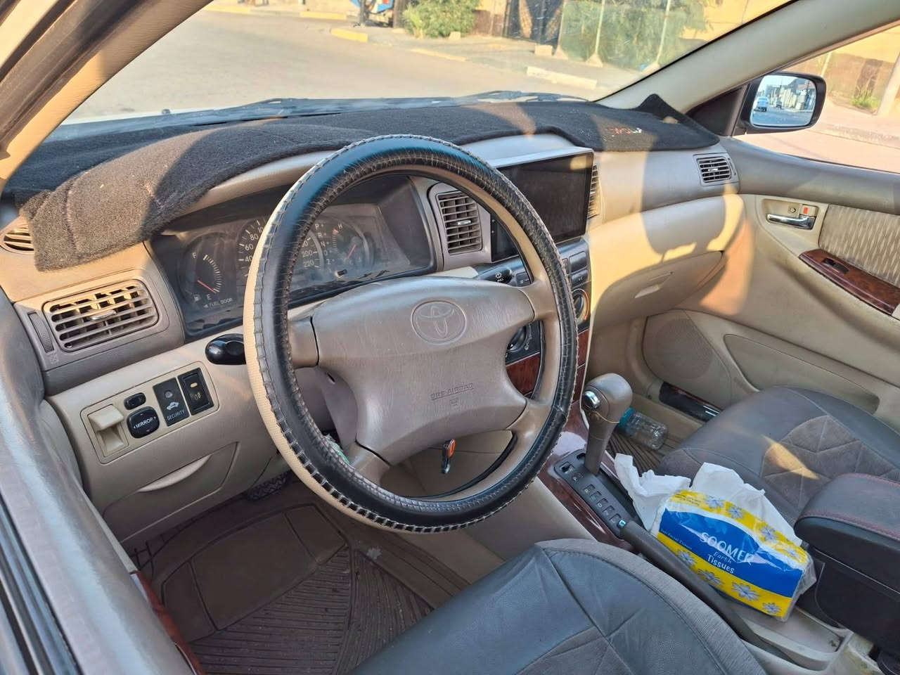 كورله بيكاتشو مديل ٢٠٠٦
مكينه كير تبريد خير من الله
سياره بلاديه لا ضربه ولا صبغ بس دوسات جوه مصبوغه
مكينه ١٨٠٠  سياره جاهزه من كل نواحي
سعرها ٧٨ وبيها مجال مكاني قبله ***********
