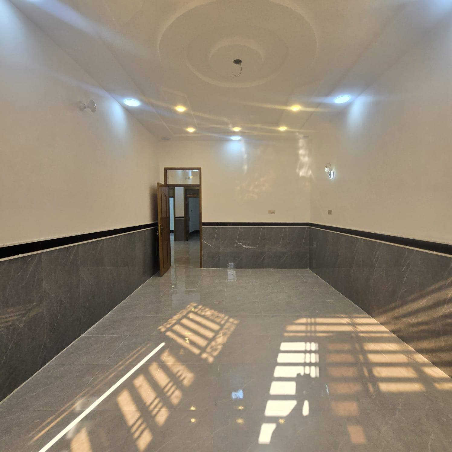 يا الله يا مسهل دار للبيع المساحة 200 متر نهاوند 11 قرب الصيدلية الوجدان شارع عشرين بناء جاهز السكن السعر ب ١٩٣ الهاتف ***********
