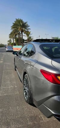 تويوتا كامري هايبرد موديل 2025 الشكل الجديد الصنف XSE رقم بغداد السيار...