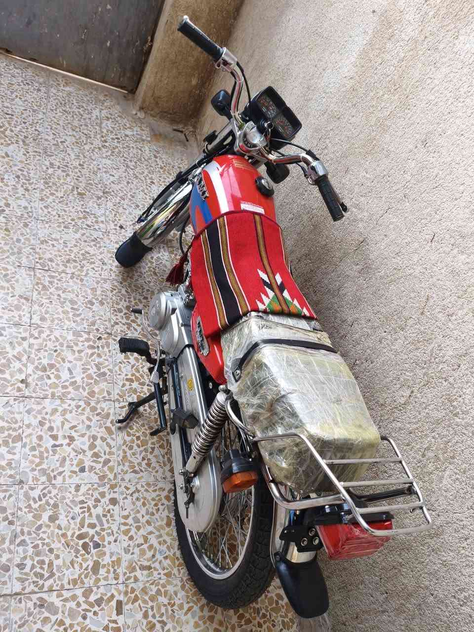 سلام عليكم شباب نامه شلامجه الاصلي اوراق اصولي موديل 14 أغراض كلهن مال 24 دراجه كامله مكمله اليريده بخدمته رقمي *********** سعر 1200 وبيه مجال
