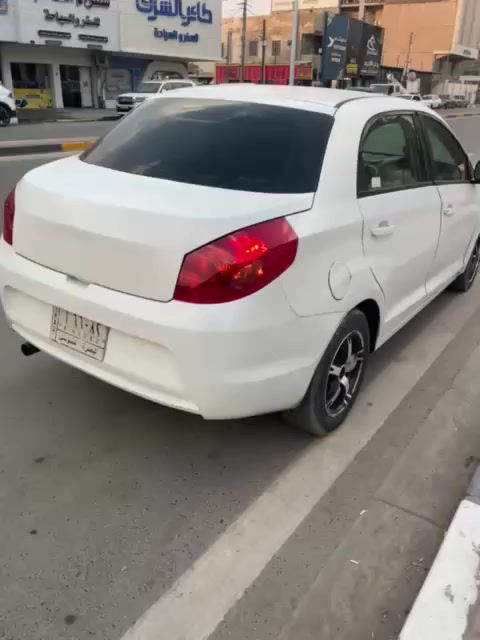 السلام عليكم شيري افلاوين 2013سياره توه معمره سيره جديده او حلوه مكينه اوكي. كورله جدد السياره توه صاعده هزه يعيني كبل تحول بسم الشراي 39وبيه مجال قليل ***********مامتواجد عنت خابرني اوتدلل
