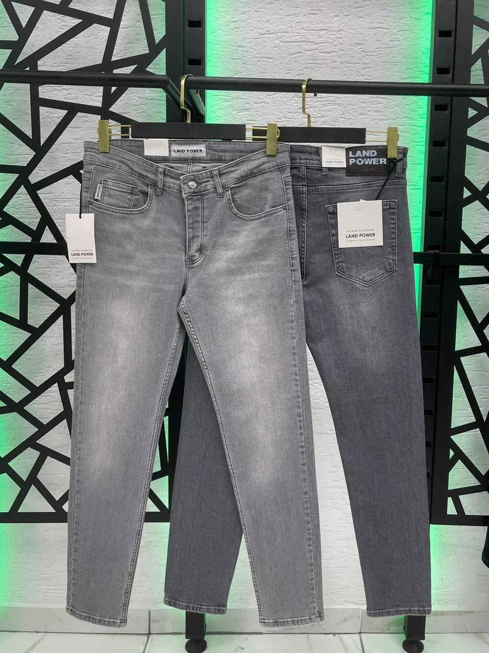 لاند بور تركي اصلي درجة اولى
قياسات  30/38 قطني
السيري 10 قطع ب125 الف


**إذا كنت صاحب هذا الإعلان وتريد حذفه لأي سبب، رجاءا أرسل رسالة إلى الدعم الفني**