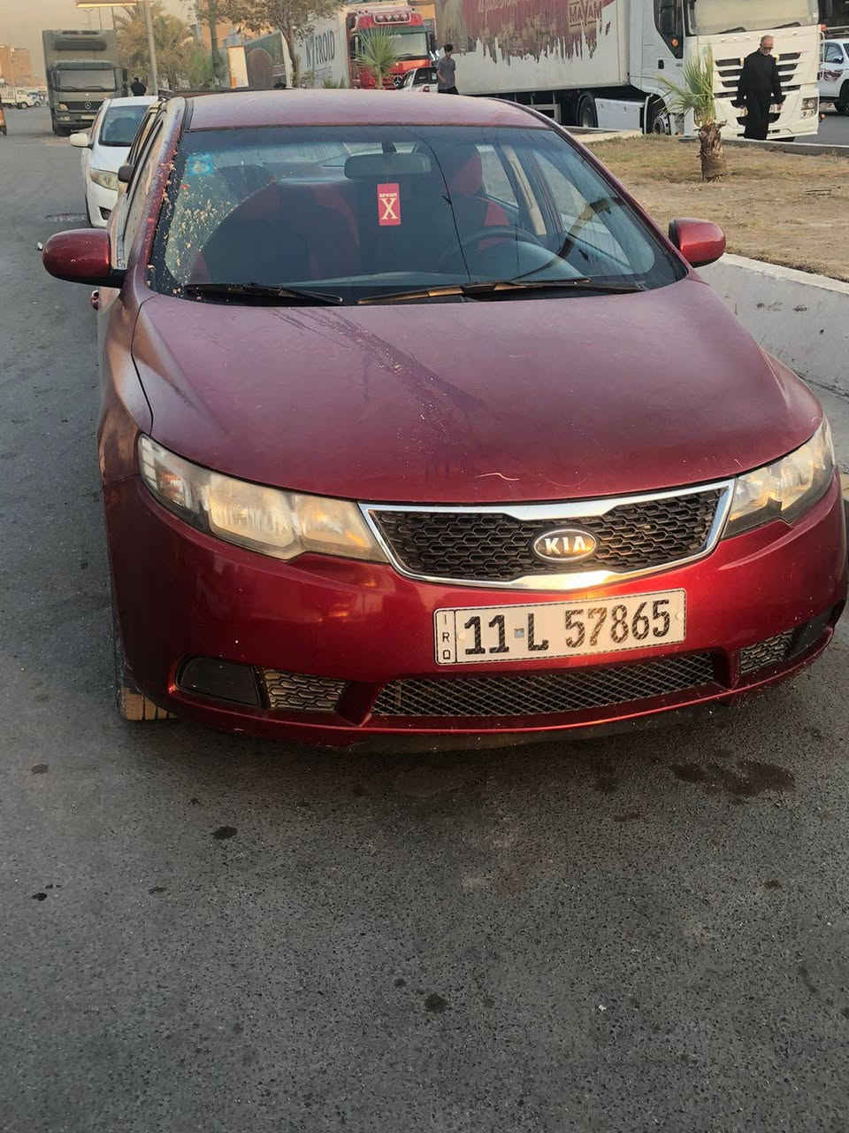 سيراتو خليجي موديل 12 بيه خشم بنيد معجون وجاملق ايمن مبدل بلادي مكفوله من ضربه قويه رايده 92وبيه مجال بسيط ***********
