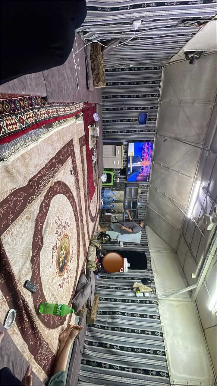 السلام عليكم
دبل خيمه كرفانيه عرض 7 متر نزال6 متر هيه ورواگها وشمعاتها وكهربائياتها  للبيع جبيره عملاقه سعر 500 الف 
للاستفسار الاتصال ***********
