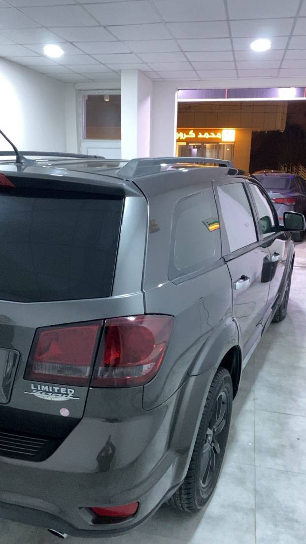 دۆج جۆرنی٢٠١٦✅
مواسەفات لیمیتد سپۆرت کەنەدی 🔥
مەکینە ٣٦٠٠ شەش بستۆن
گێڕی ئۆتۆماتیک و عادی 
گێڕ و مەکینە بەشەرت و کارەبایات بەشەرت 
سوکان ڤۆلێۆم و کوشن کارەبا
کوشن گەرم و جام هیتەر و ئاوێنە هیتەر و ئاوێنەی ئۆتۆ
 شاشە گەورە و مۆدی سپۆرت و SRT  لایت و عەتەر ڕەش و دەسک نیکل و لەمس / شەغال و بەسمە / جام ئۆتۆ و سەیفتی / ٣ ڕیز کوشن / شاشەی ناو گێچ و کۆنترۆڵ 
 تەحدید سورعە و تەبرید مەرکەزی تا ڕیزی ٣یەم و دواڵ زۆن کۆنتڕۆڵ
سیستمی یوکۆنێکت ٨.١ 
بلاجیکتۆر و دوگمەی تراکشن و سیستمی flex fuel ⛽  و hands free
کۆنتڕۆلی گەراج 
تایە و ڕۆن تازە
دبڵ و شەمعەو کاملەن تازەیە و گۆراوە سێرفسی کامل کراوە 
بۆ فرۆشتن یان گۆڕینەوە *********** السليمانية, العراق
